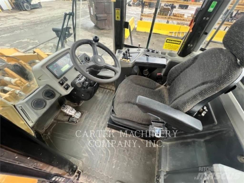 CAT 950 GC Колесни товарачи
