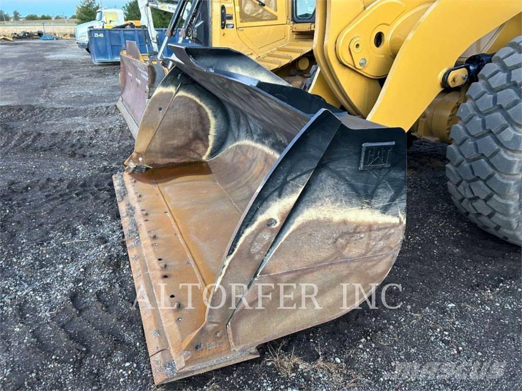 CAT 950GC Колесни товарачи