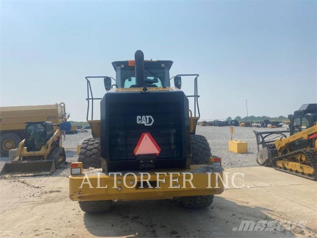 CAT 950GC Колесни товарачи