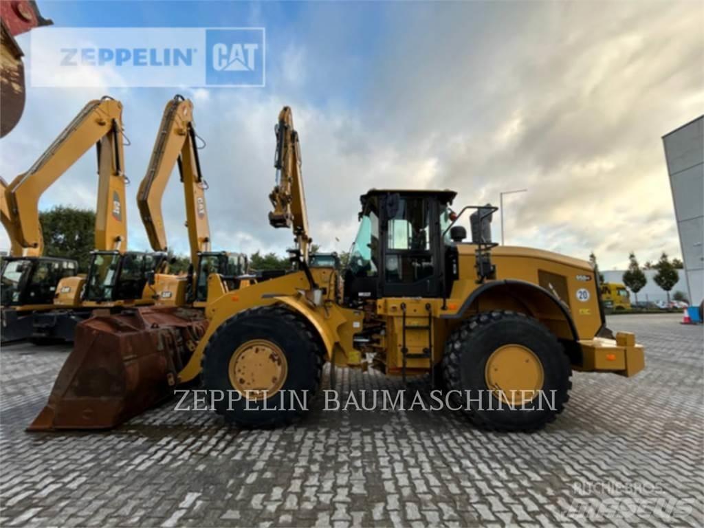 CAT 950GC Колесни товарачи