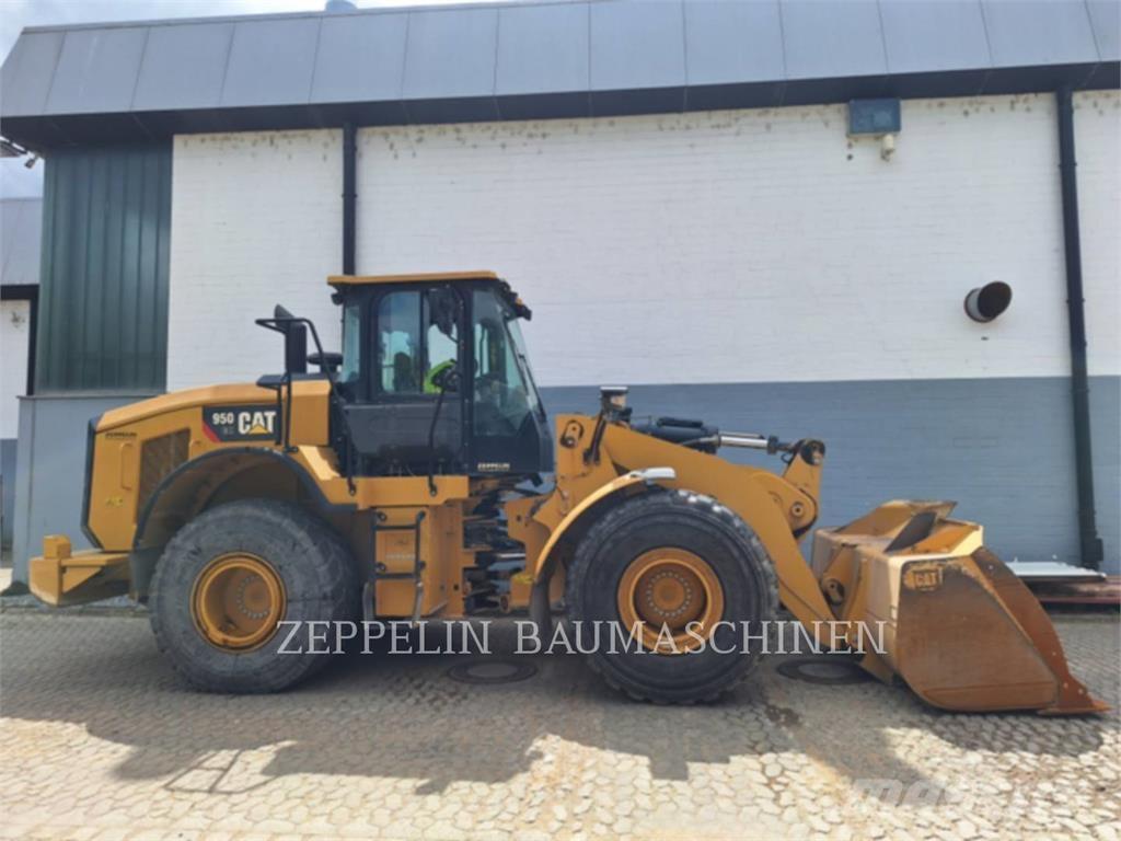 CAT 950GC Колесни товарачи