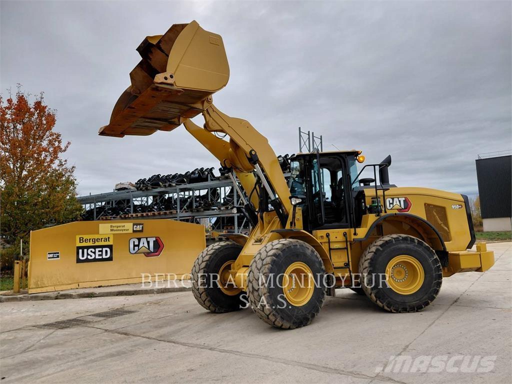 CAT 950GC Колесни товарачи