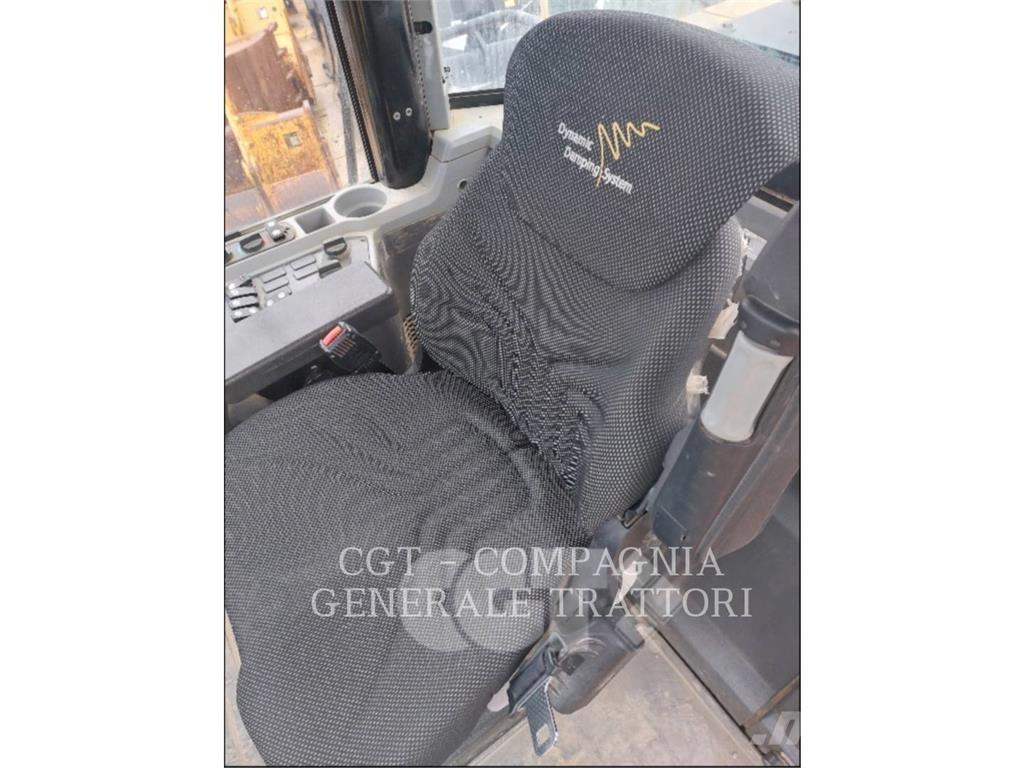 CAT 950GC Колесни товарачи