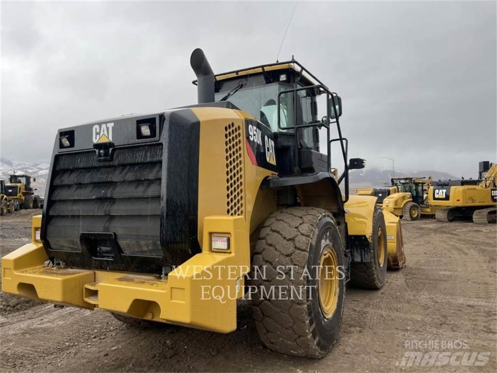 CAT 950K Колесни товарачи