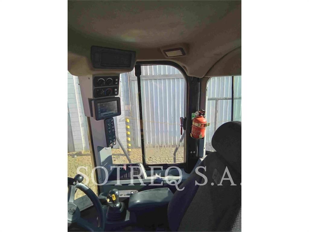 CAT 950L Колесни товарачи