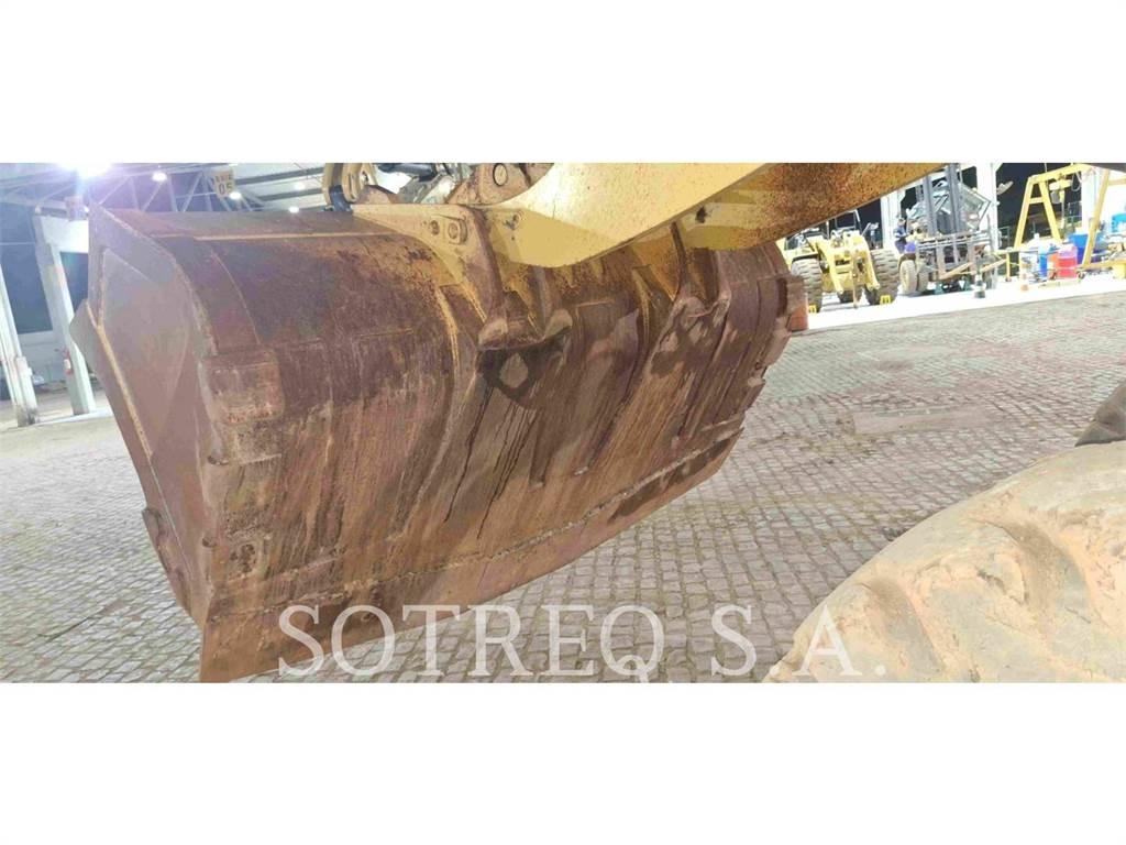 CAT 950L Колесни товарачи