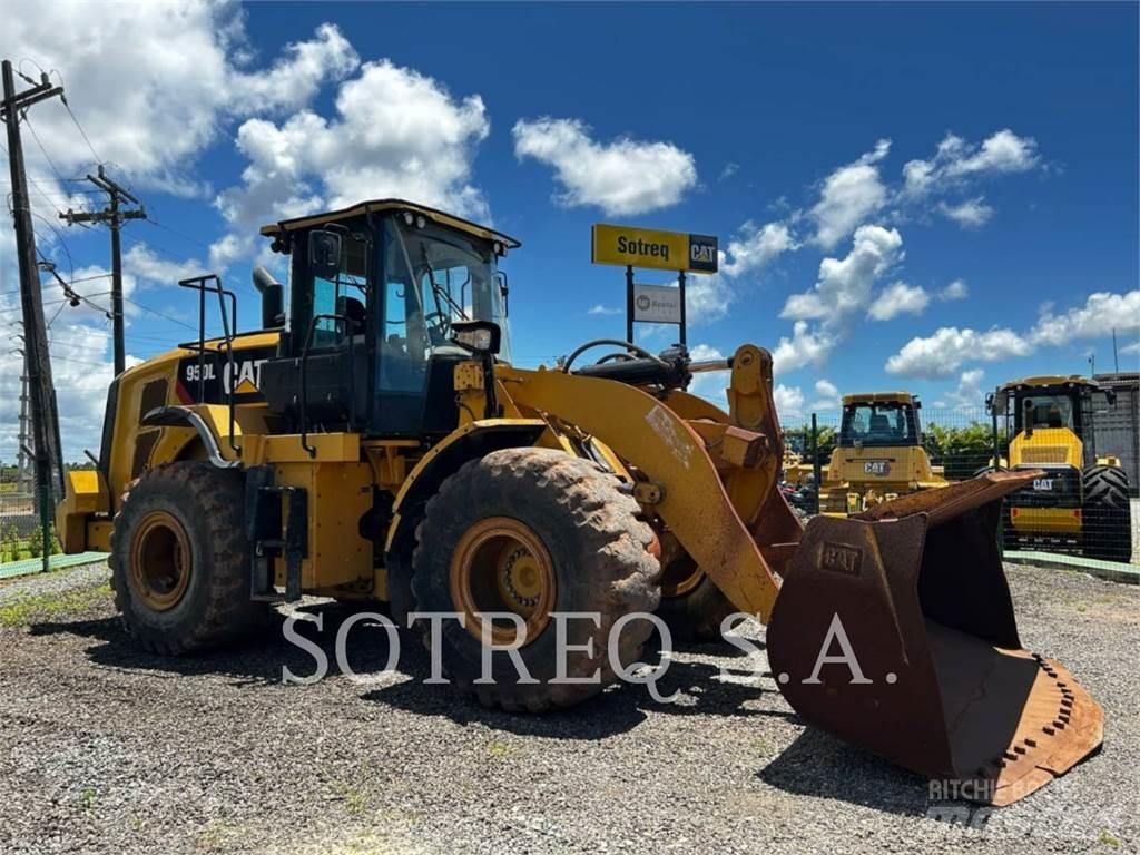 CAT 950L Колесни товарачи