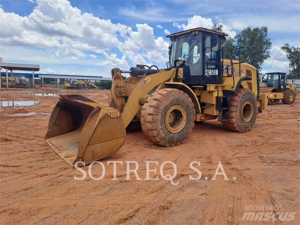 CAT 950L Колесни товарачи