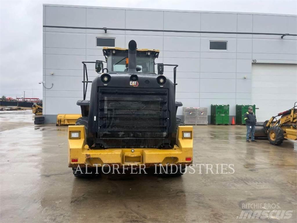 CAT 950M Колесни товарачи