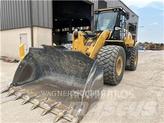 CAT 950M Колесни товарачи