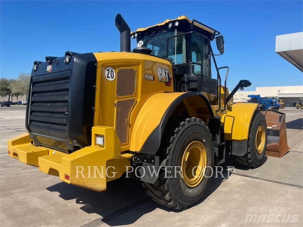 CAT 950M Колесни товарачи