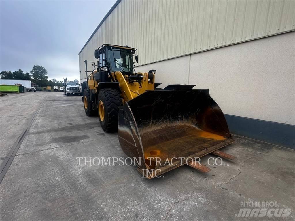 CAT 950M Колесни товарачи