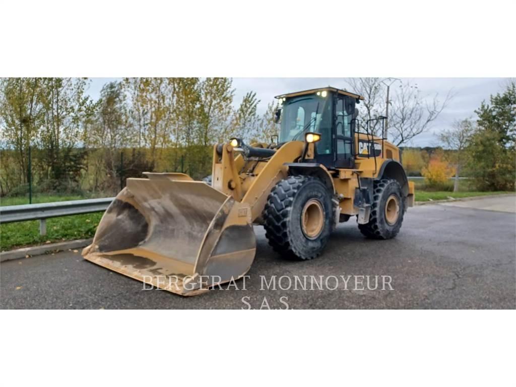 CAT 950M Колесни товарачи