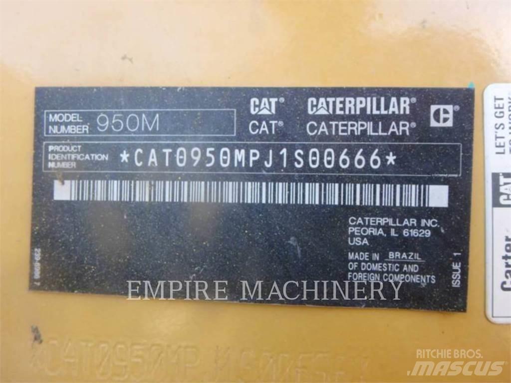 CAT 950M Колесни товарачи