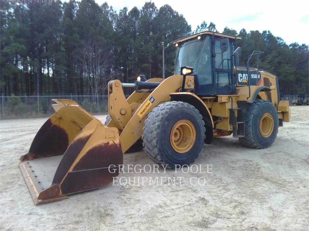 CAT 950M Колесни товарачи