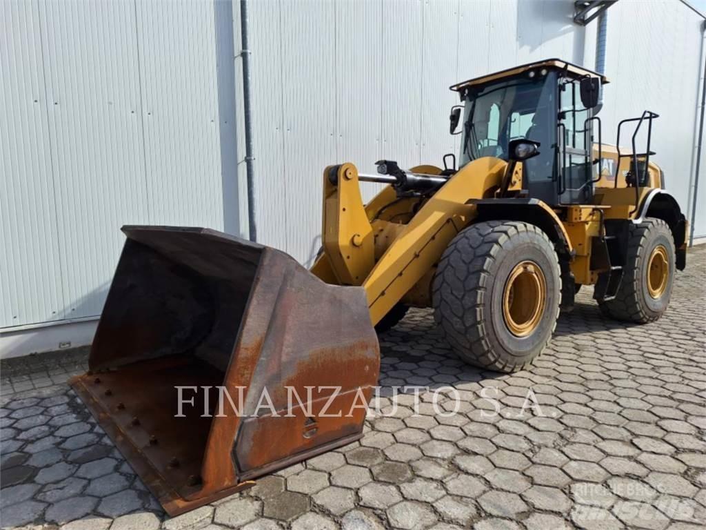 CAT 950M Колесни товарачи