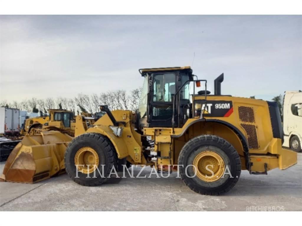 CAT 950M Колесни товарачи