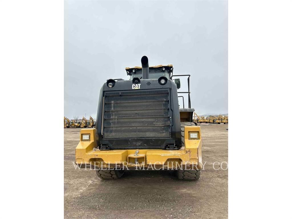 CAT 950M Колесни товарачи