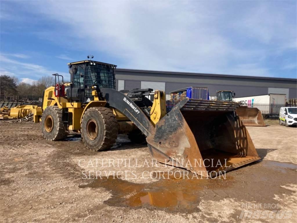 CAT 950M Колесни товарачи