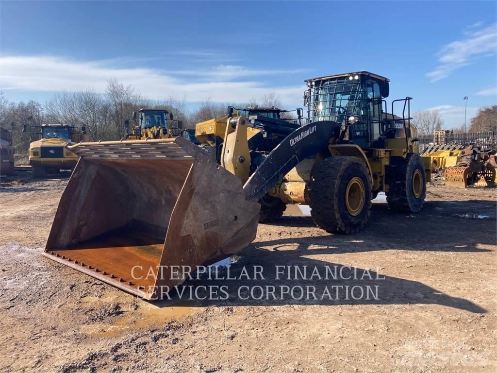 CAT 950M Колесни товарачи