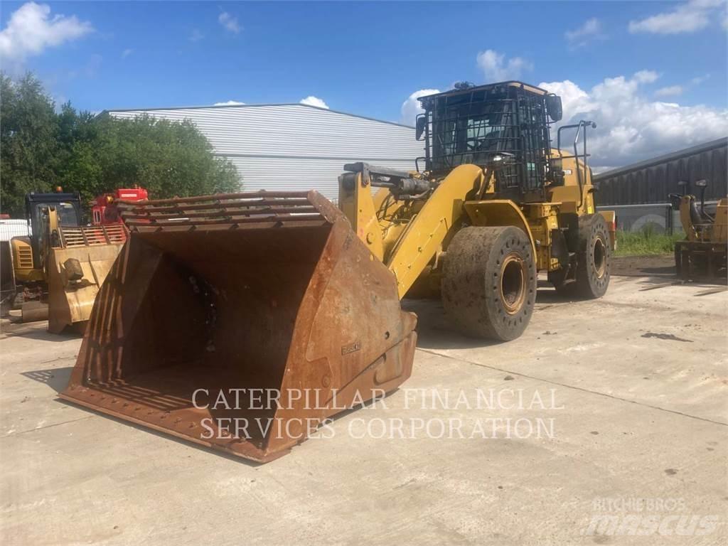 CAT 950M Колесни товарачи