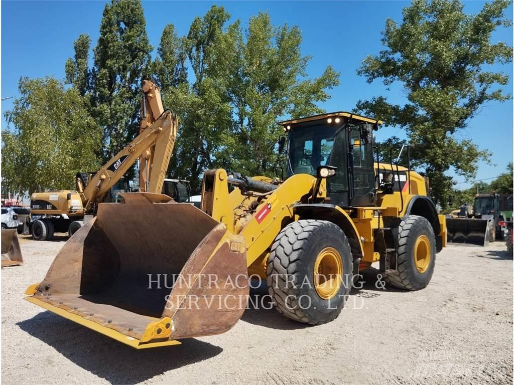 CAT 950M Колесни товарачи