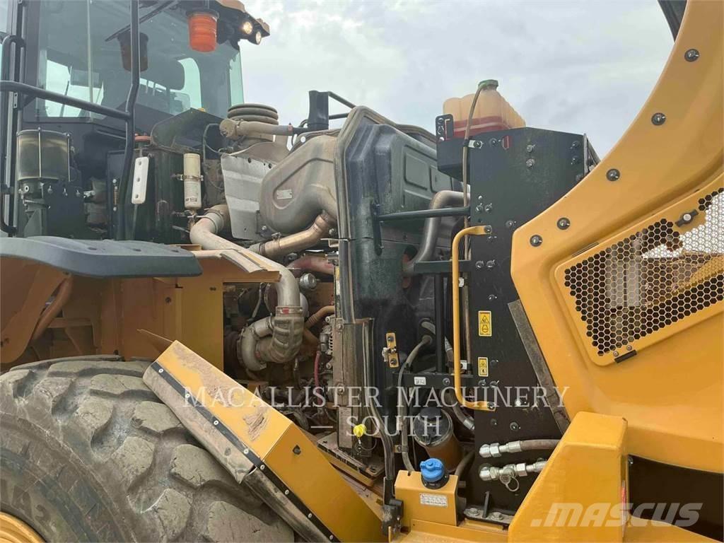 CAT 950M Колесни товарачи