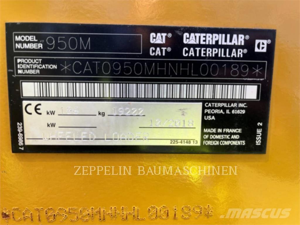 CAT 950M Колесни товарачи