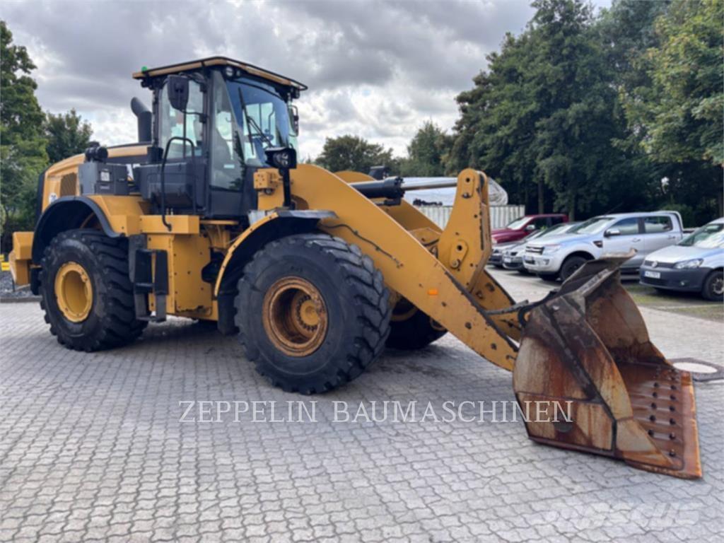 CAT 950M Колесни товарачи