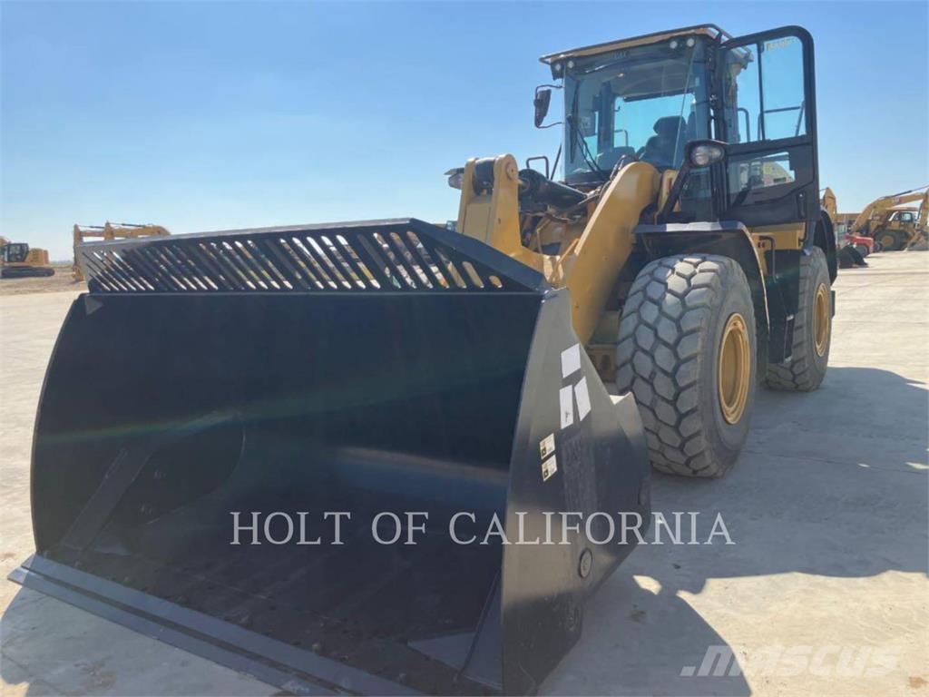 CAT 950M Колесни товарачи