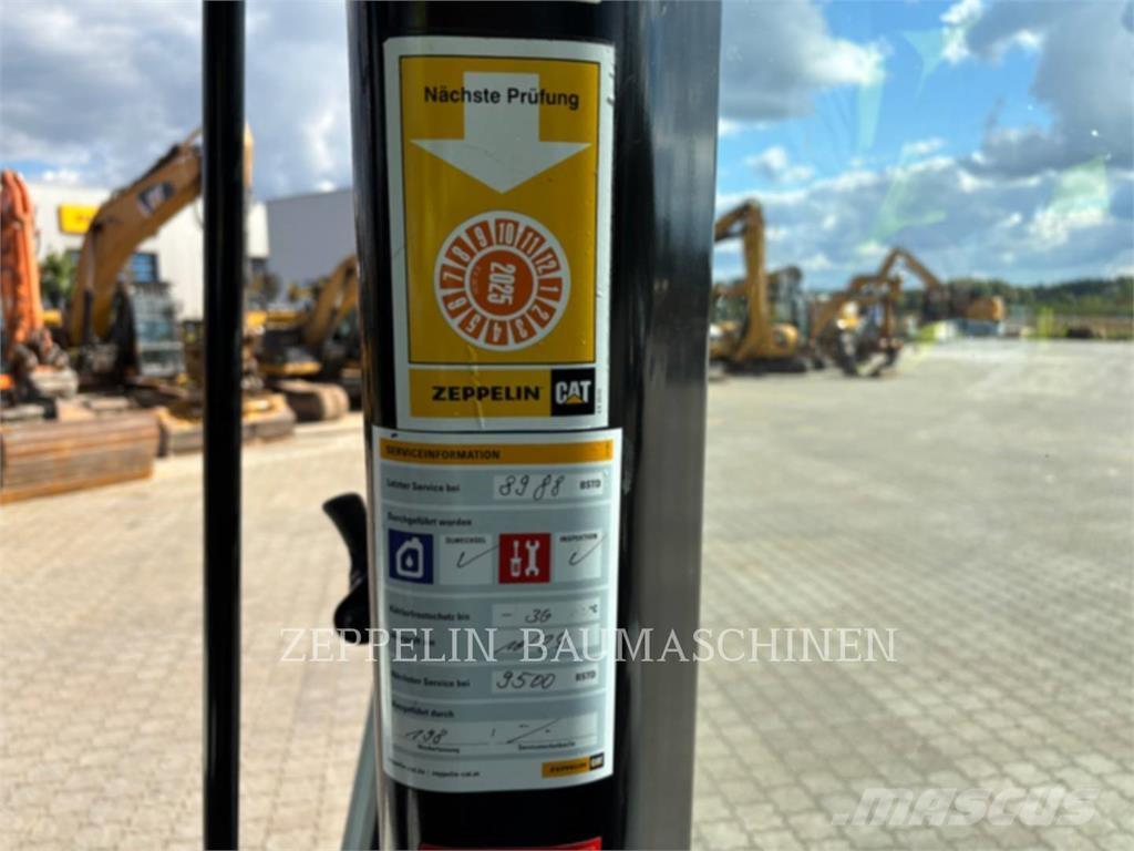 CAT 950M Колесни товарачи