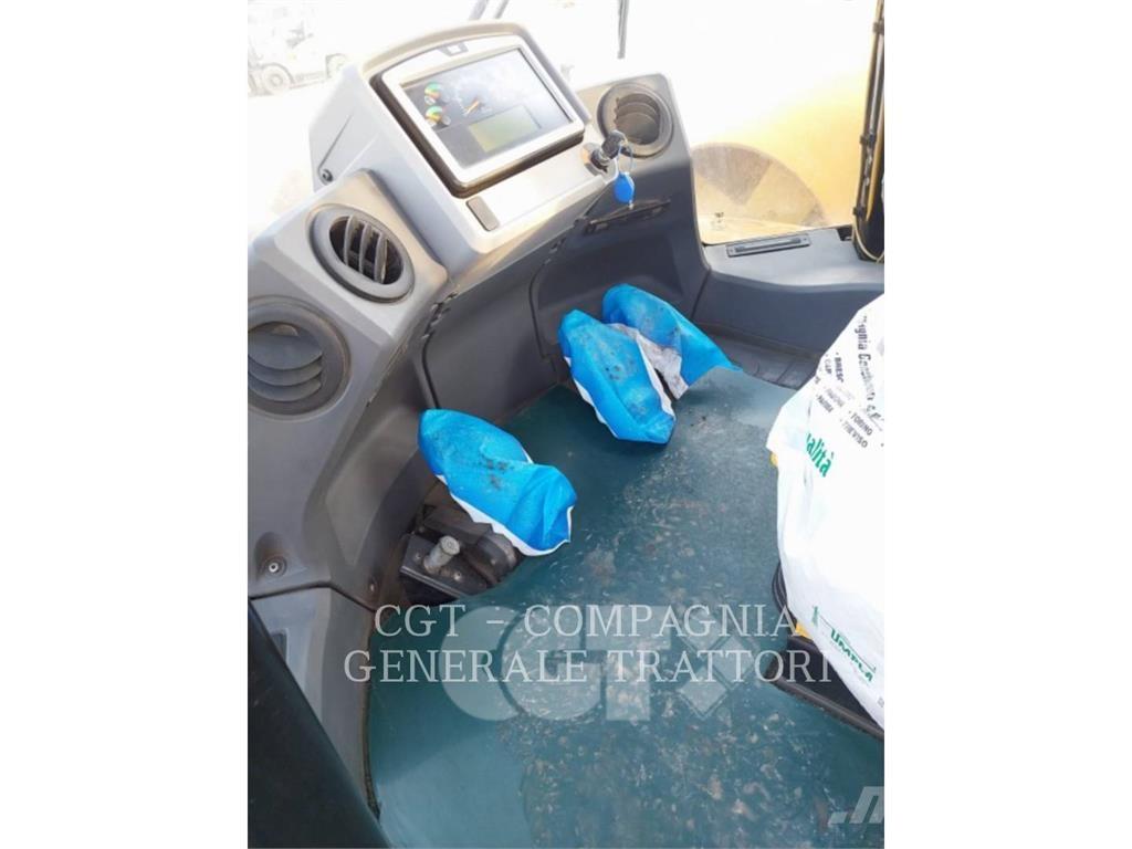 CAT 950M Колесни товарачи