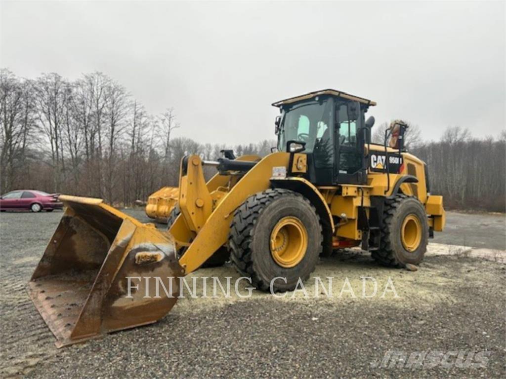 CAT 950M Колесни товарачи