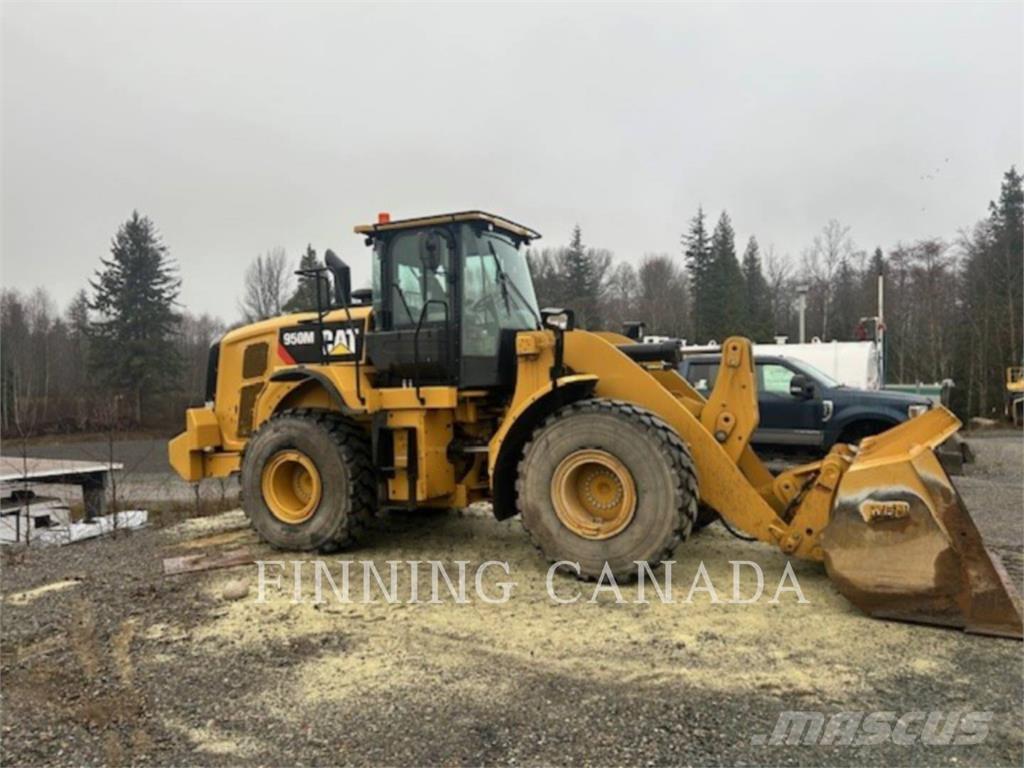 CAT 950M Колесни товарачи