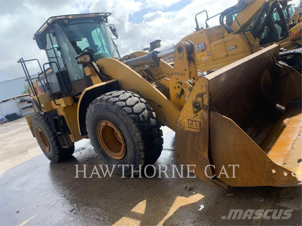 CAT 950M Колесни товарачи