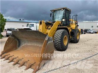 CAT 950M Колесни товарачи