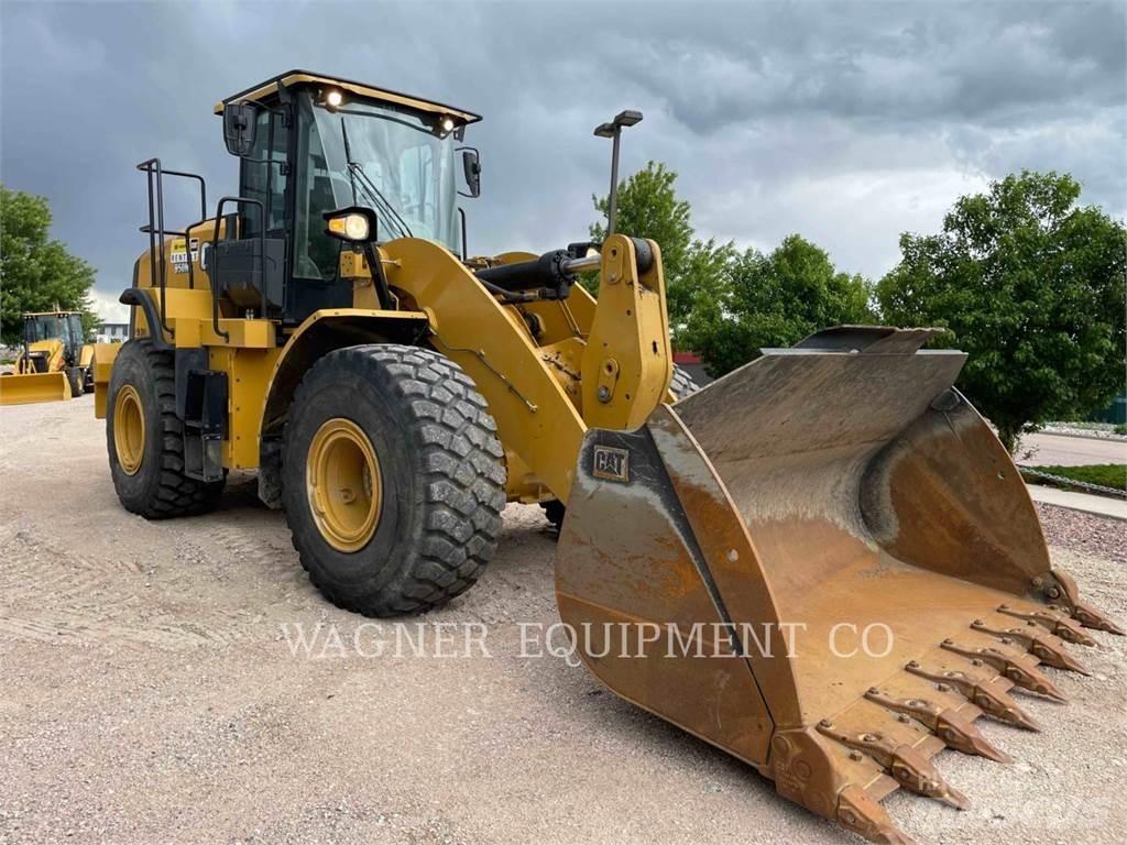CAT 950M Колесни товарачи