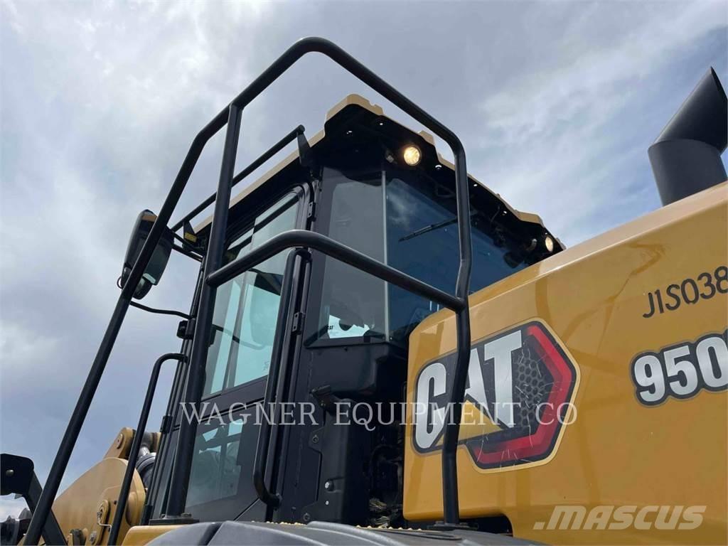 CAT 950M FC Колесни товарачи