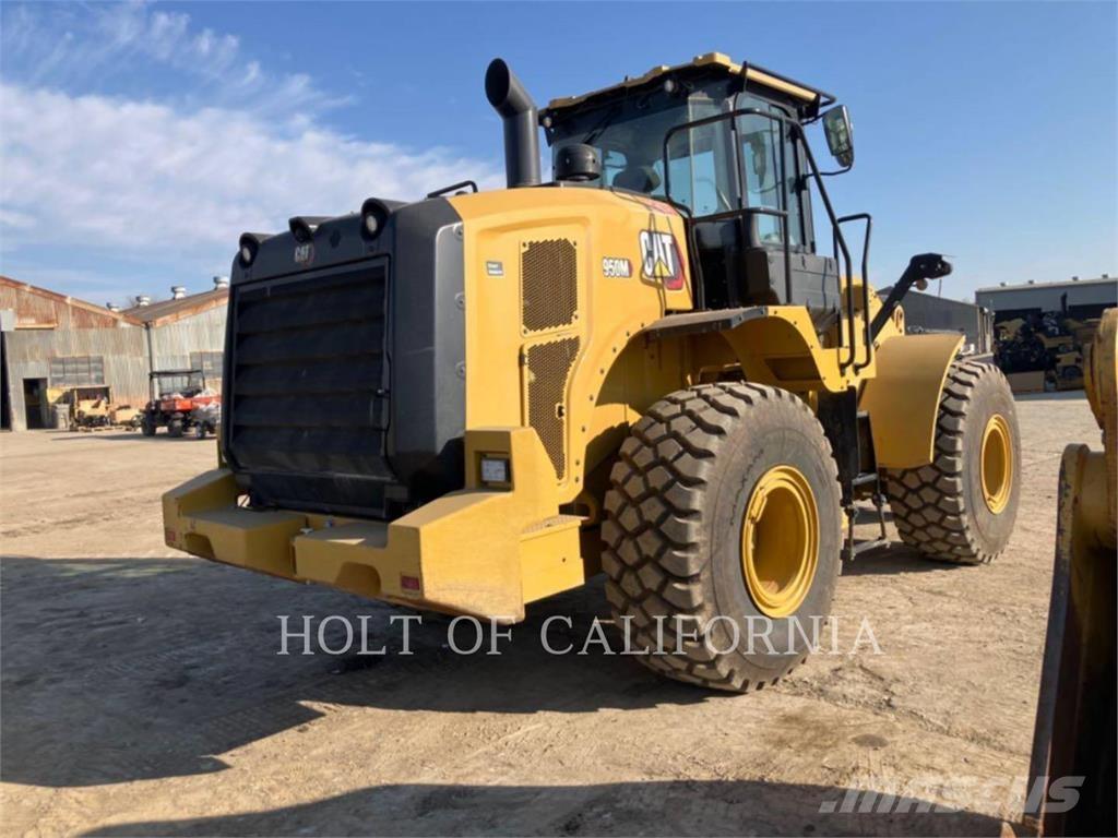 CAT 950M HL Колесни товарачи