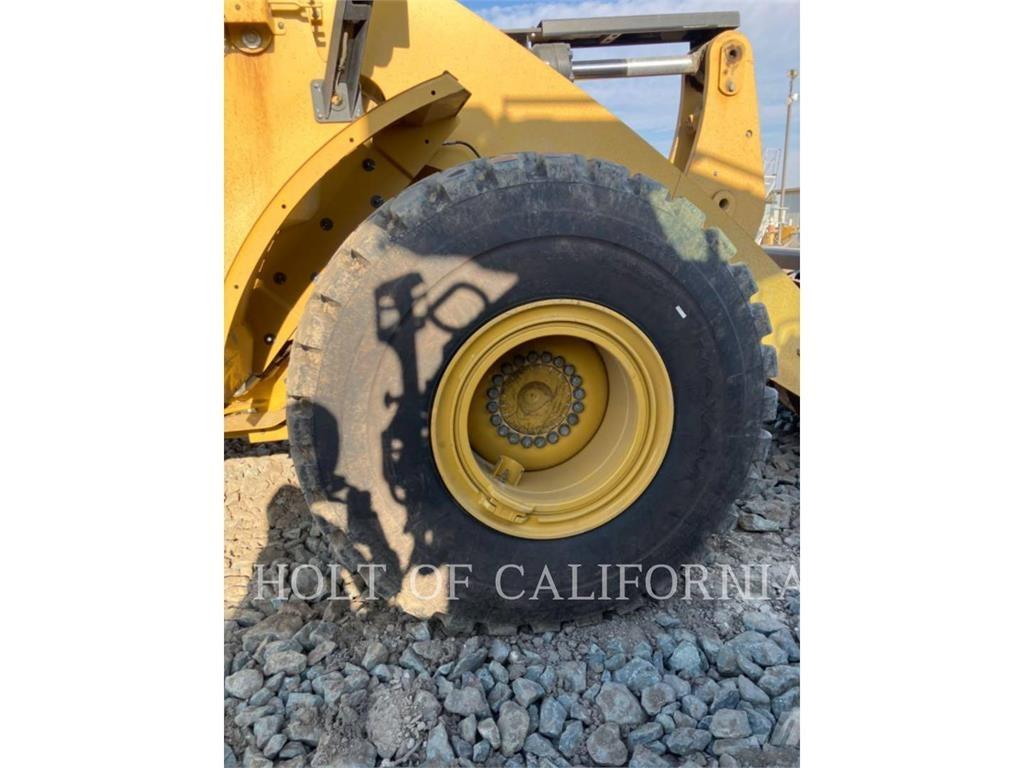 CAT 950M HL Колесни товарачи