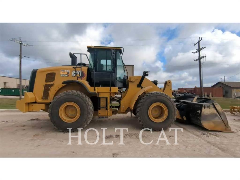 CAT 950M QC Колесни товарачи