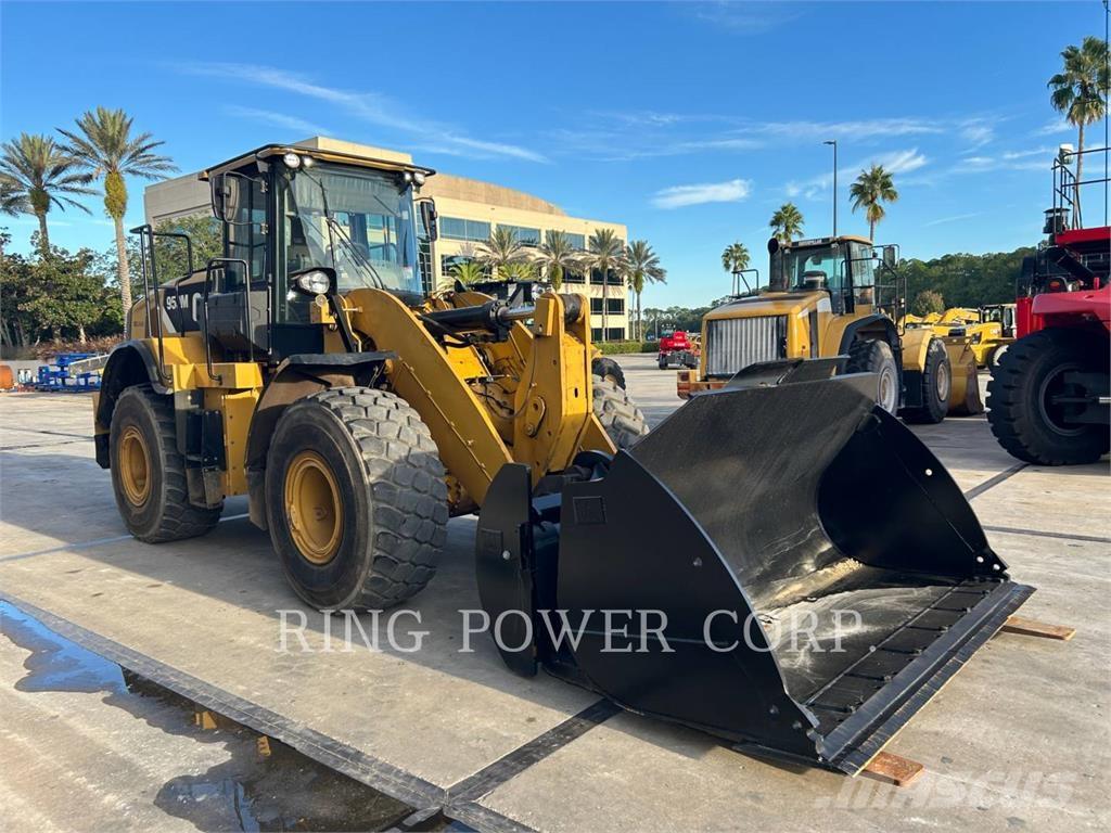 CAT 950MQC Колесни товарачи