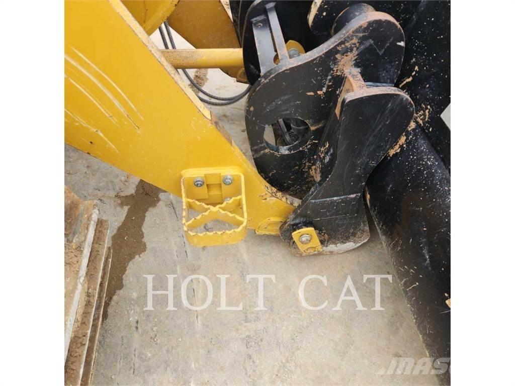 CAT 953 Верижен товарач