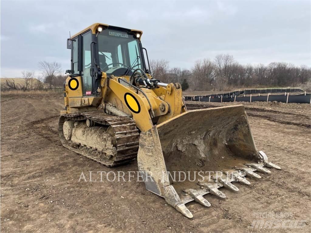 CAT 953D Верижен товарач