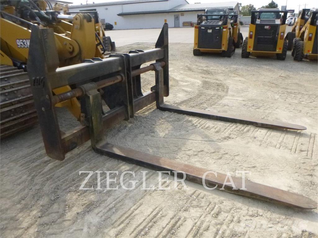 CAT 953KLGP Верижен товарач