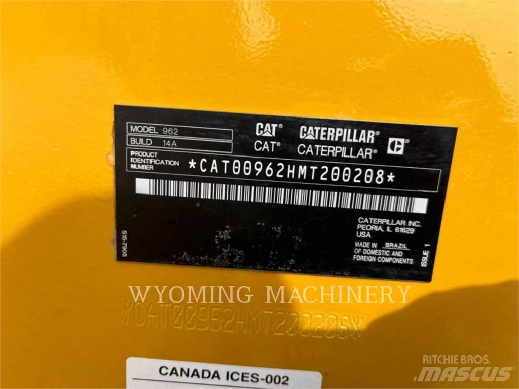 CAT 962 Колесни товарачи