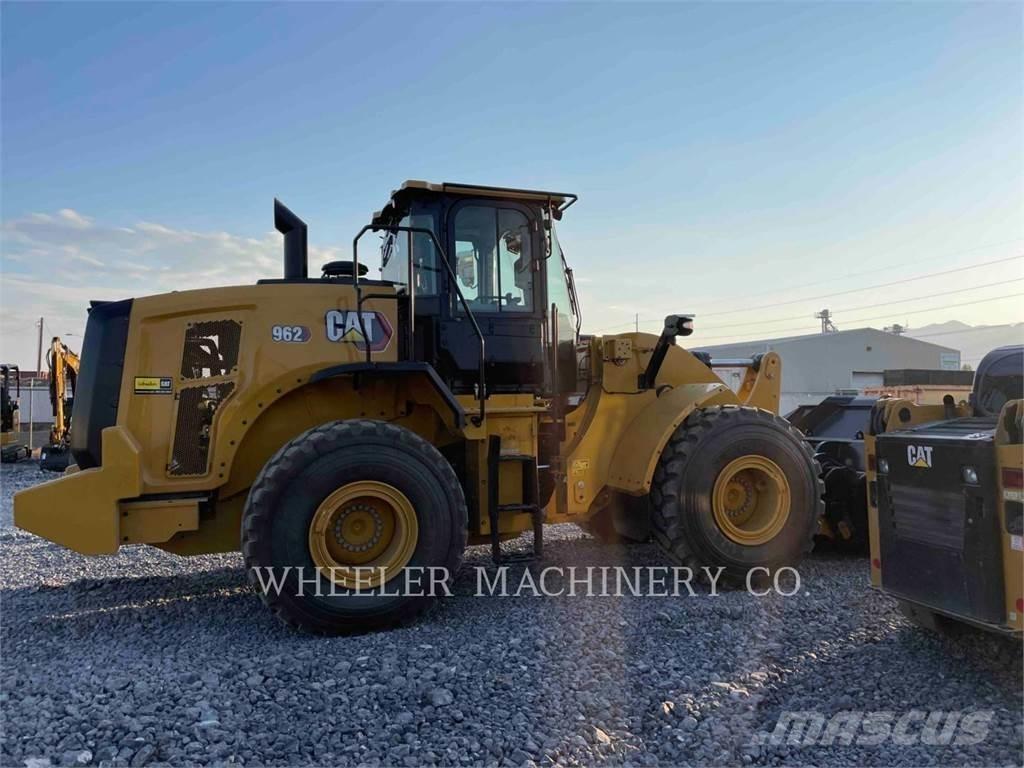 CAT 962 QC Колесни товарачи