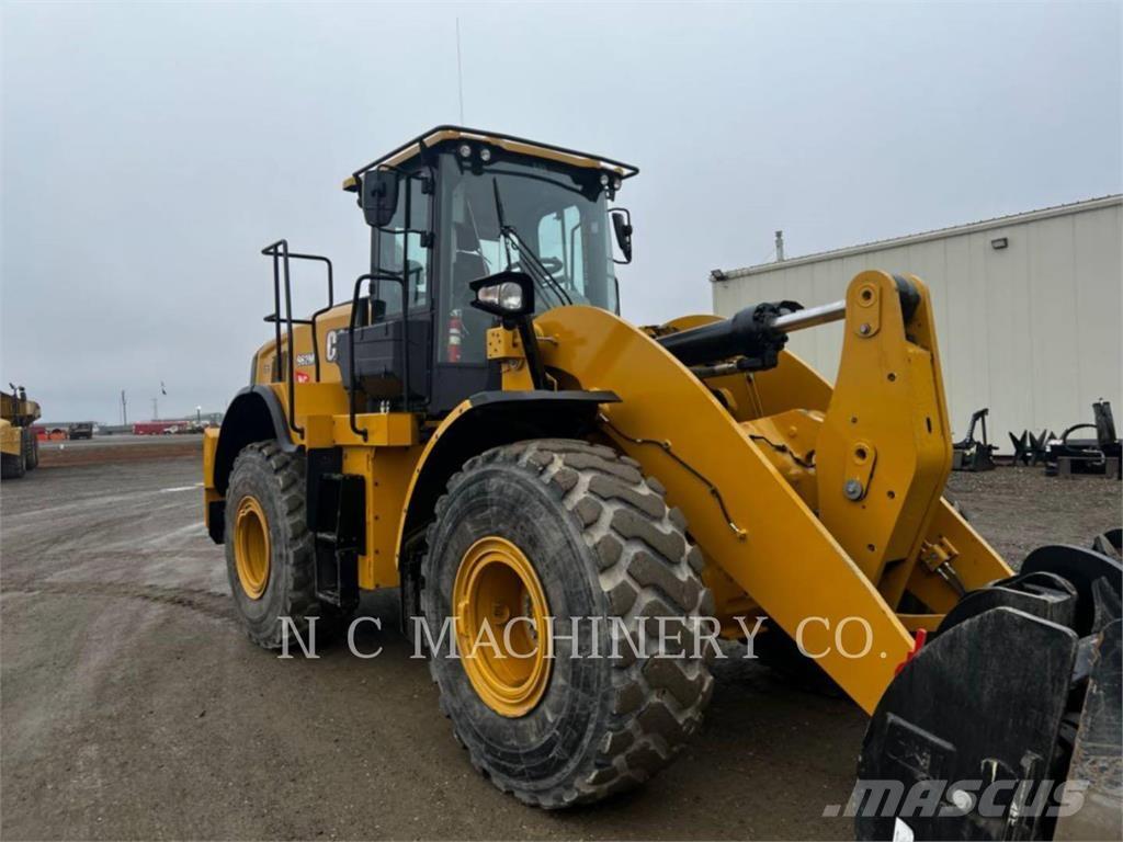 CAT 962M Колесни товарачи