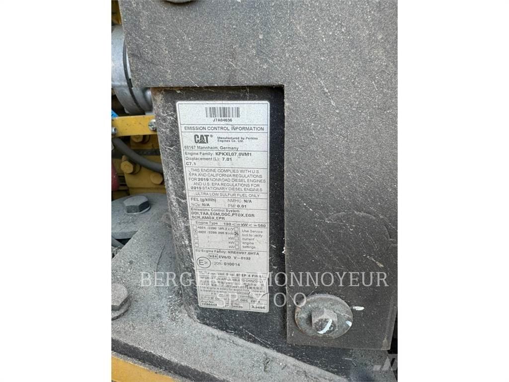 CAT 962M Колесни товарачи