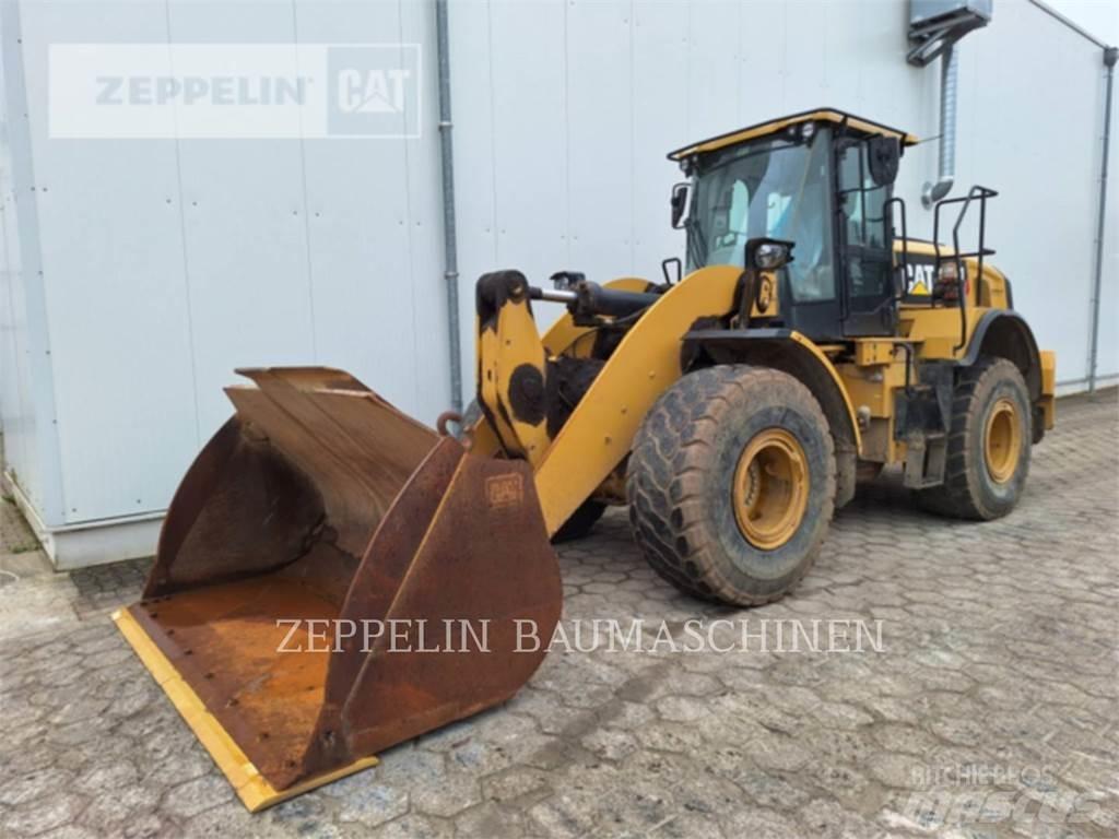 CAT 962M Колесни товарачи